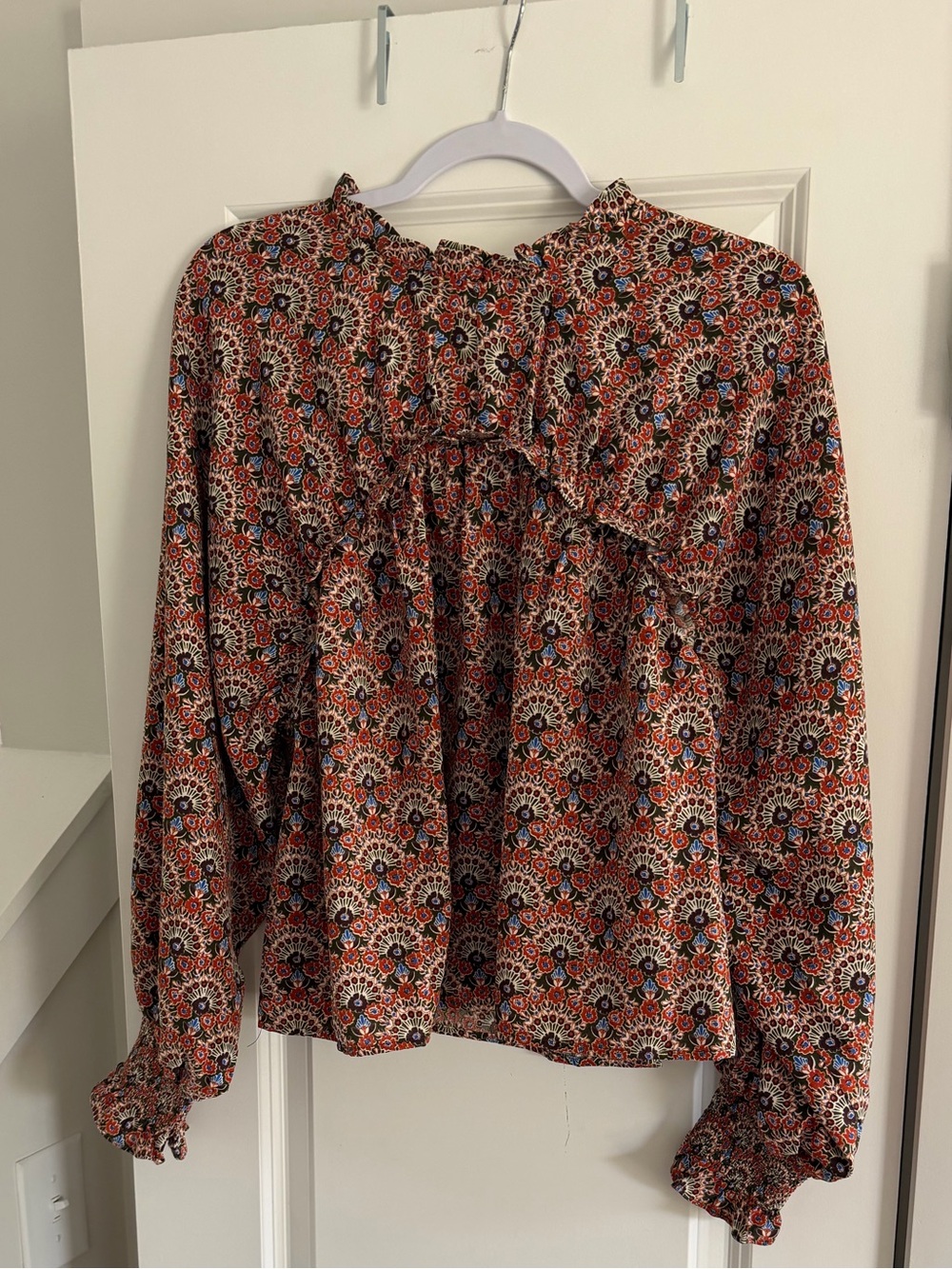 entro Rust Multi Floral Ruffle-Trim Blouse